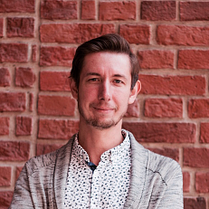 Евгений Карюк